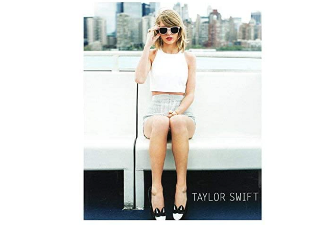 Taylor Swift Rare Collectible: 2014