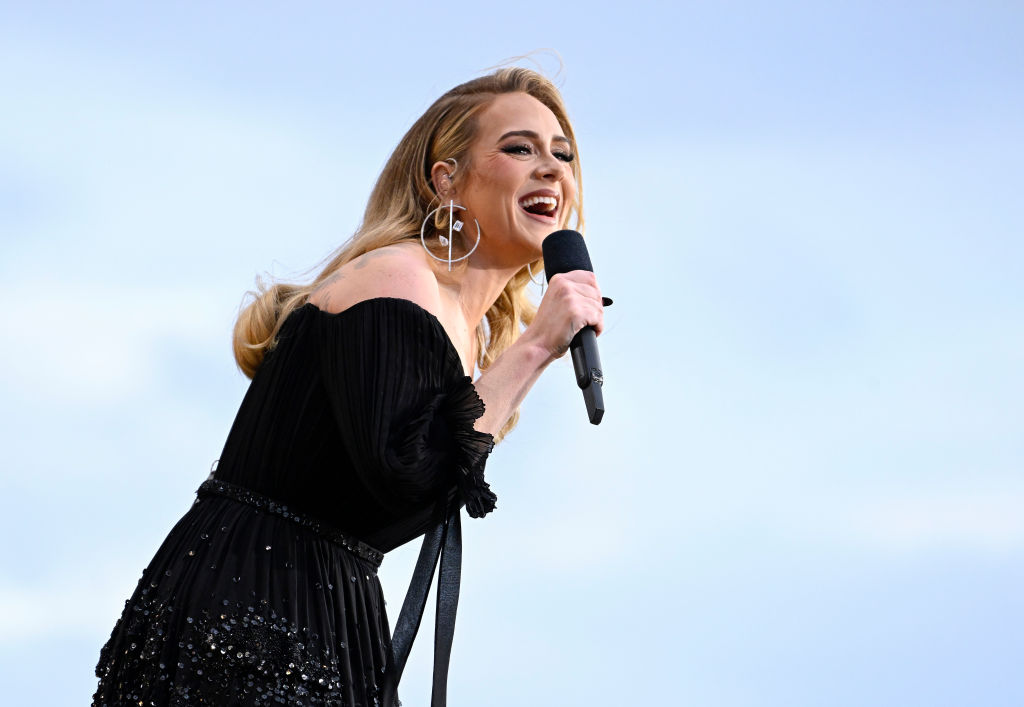 Adele uses 'fillers' to hide unsold seats at Las Vegas residency