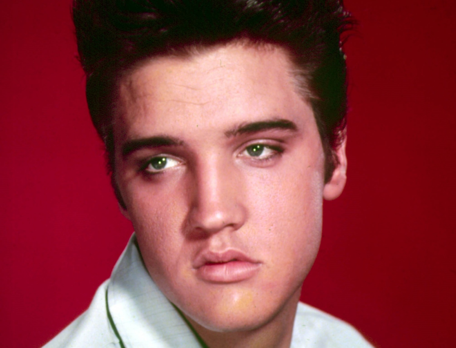 Elvis Presley Had Bizarre Connection With Aliens Who Predicted His Career, Close Pal Claims