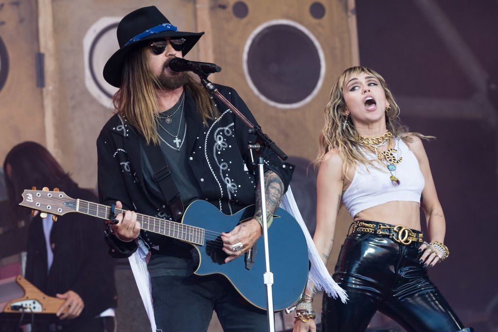 Billy Ray Cyrus Alleges Firerose Blocked Miley and Noah Cyrus from Contacting Him: Report