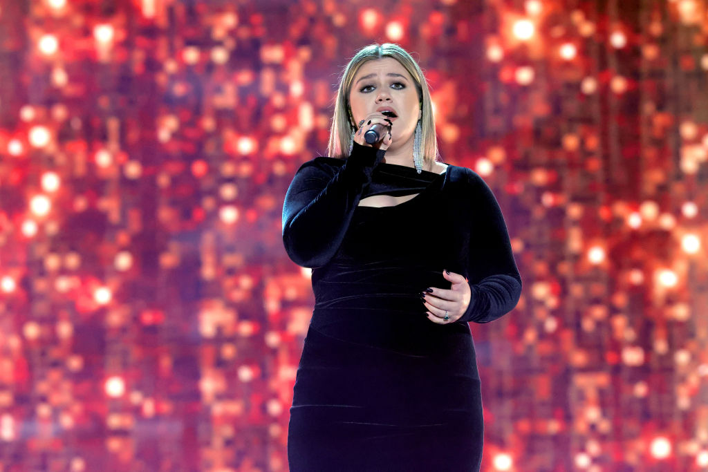 Kelly Clarkson Celebrates 20th Anniversary: Singer Most Proud of THIS