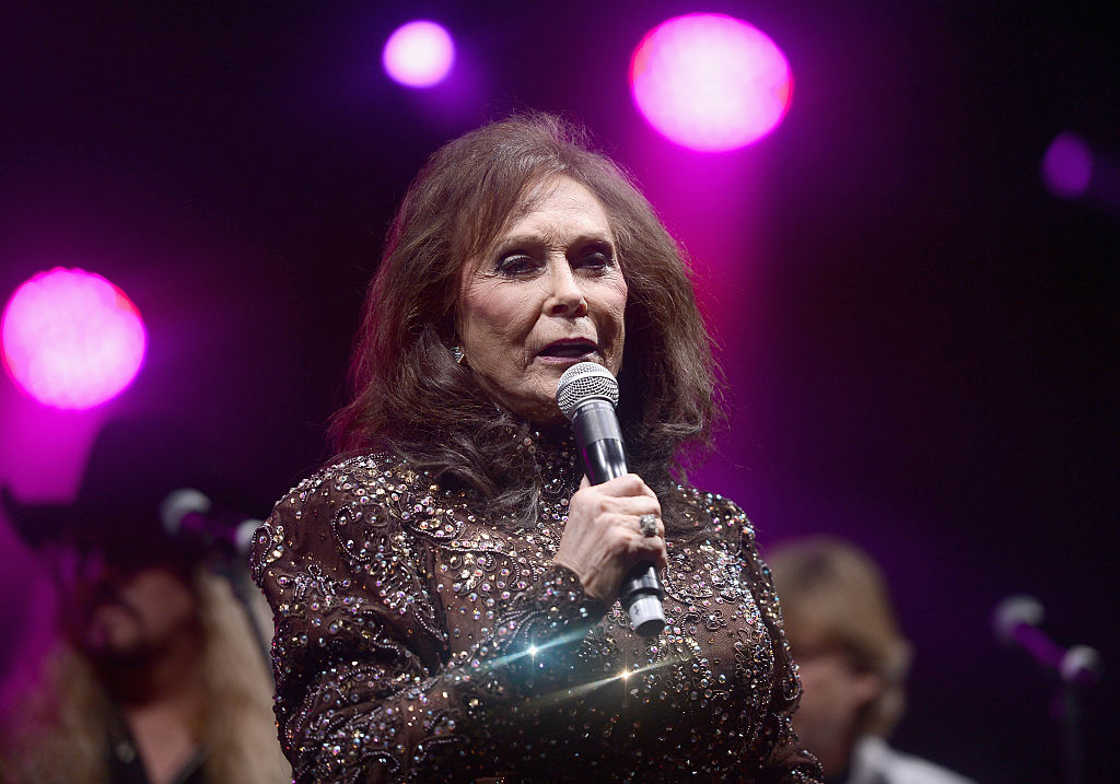 What Was Loretta Lynn's Cause of Death? Country Musician Dead at 90