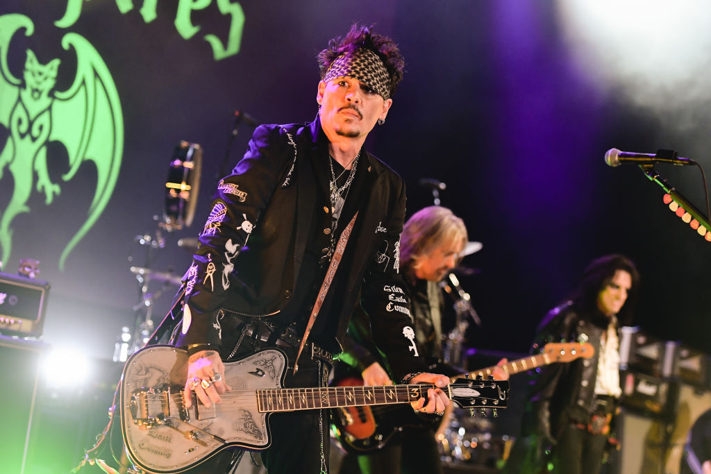 Hollywood Vampires Tour Here's How To Get Tickets To Johnny Depp Band