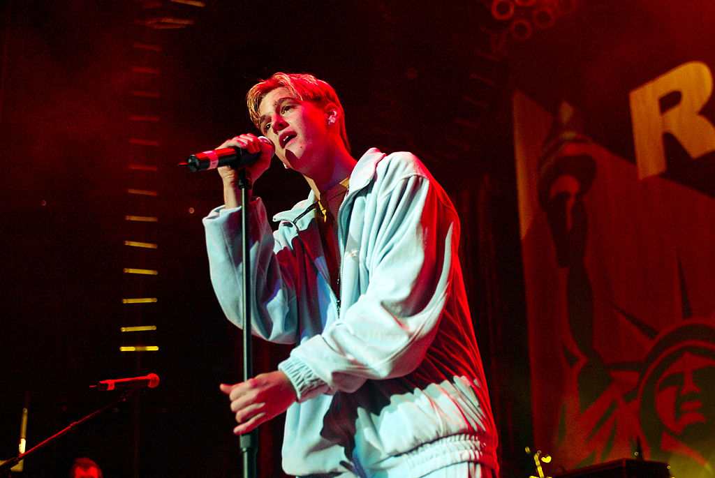 Aaron Carter New Music 2022: 'Love 2' Album In the Works, Supposed to be a 'Tell All' [Details]