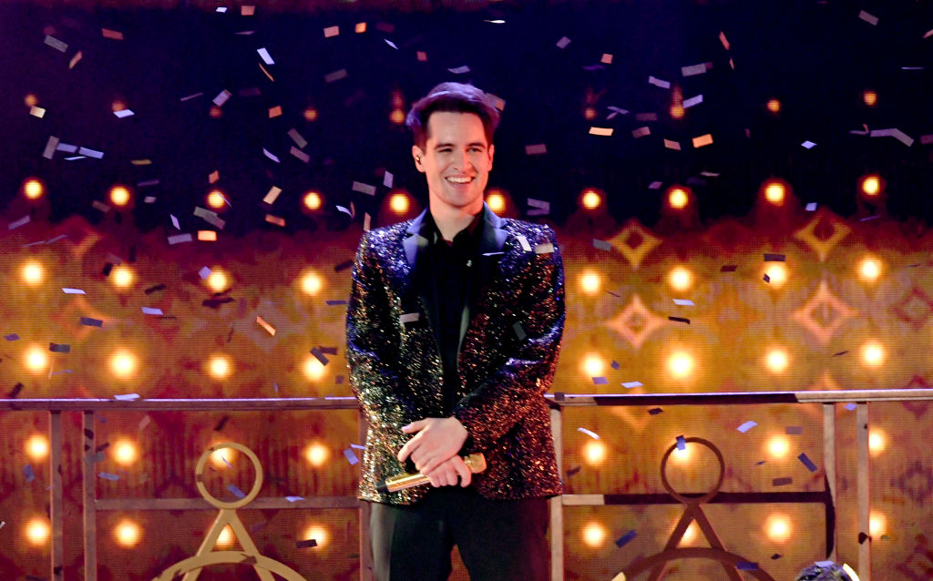 Panic! At The Disco Tour 2022: 'Viva Las Vengeance' Tour Gets Digital Experience In 'Everybody Needs A Place To Go', Tickets Dates, and More [DET
