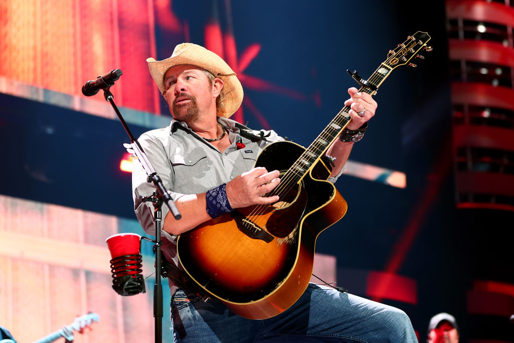 Toby Keith Illness Singer Reveals Career Plan Amid Debilitating Stomach Cancer Battle Music Times