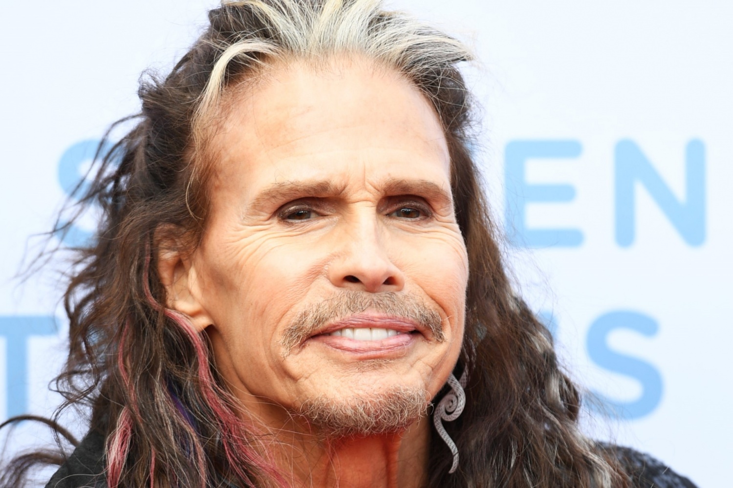 What's Happening to Steven Tyler? Aerosmith's Cancelation of Las Vegas Residency Leaves Fans Anxious | Music Times