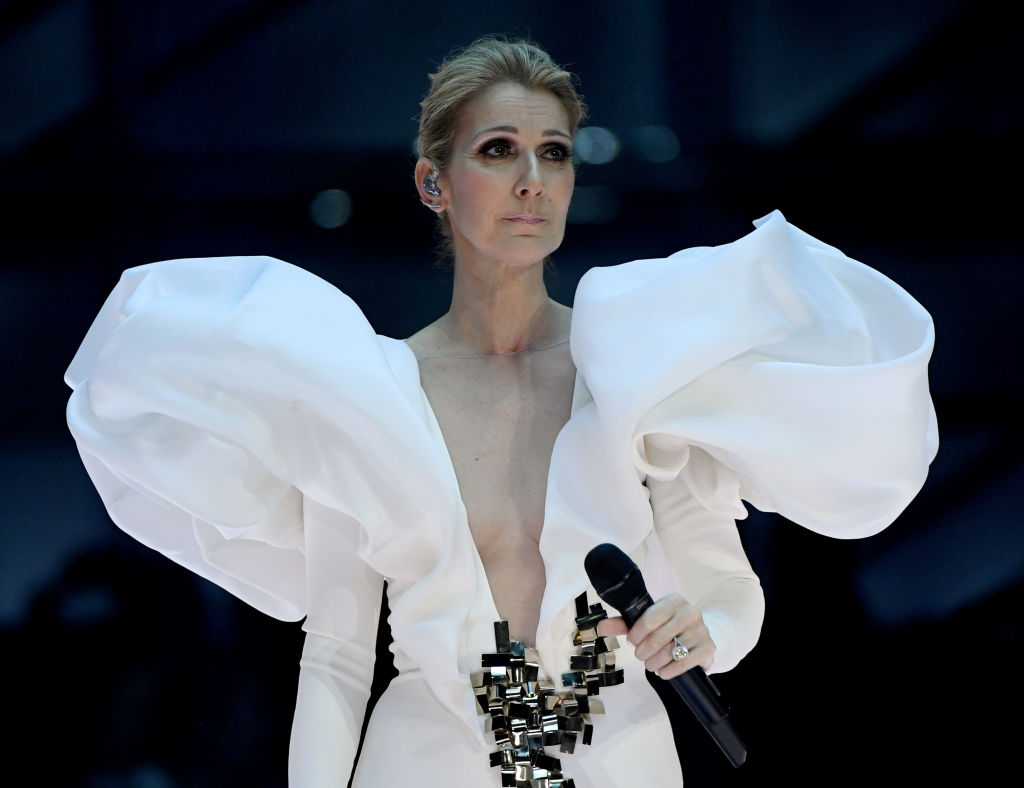 Celine Dion Comeback Happening Singer Leaning On This Celeb Amid Health Diagnosis Music Times