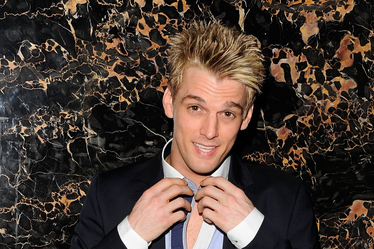 Aaron Carter's posthumous song finally released.