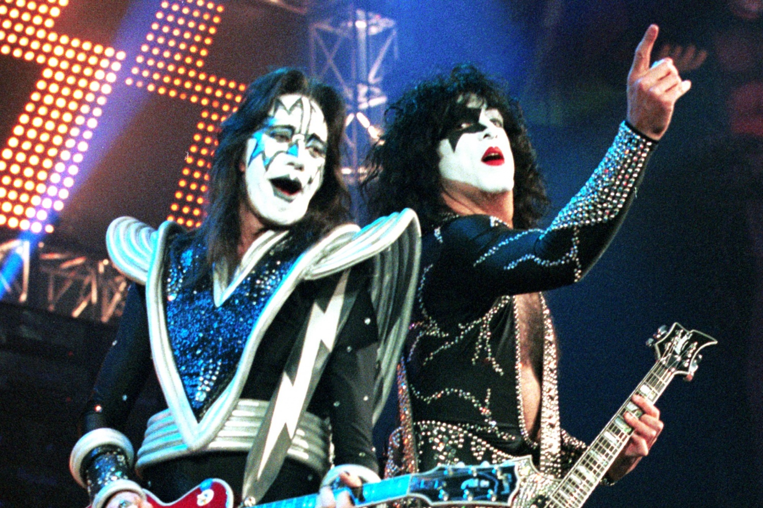 Ace Frehley Reveals Paul Stanley's Unbelievable Response to His ...