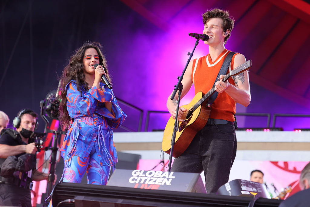 Shawn Mendes, Camila Cabello KISSING in Coachella: Are They Getting Back Together?