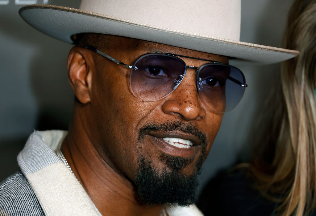 Jamie Foxx Health Update Actor Singer Awake And Alert After Serious Medical Complication 