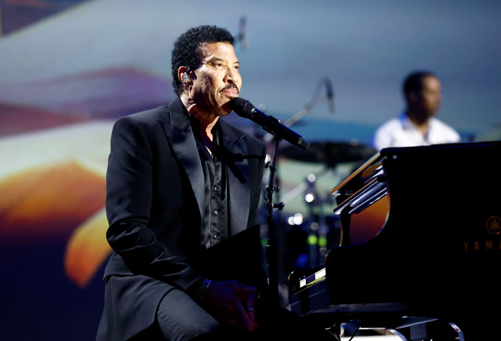 Lionel Richie Net Worth 2023: How Much Did Singer Pay for Daughter's Lavish Wedding?