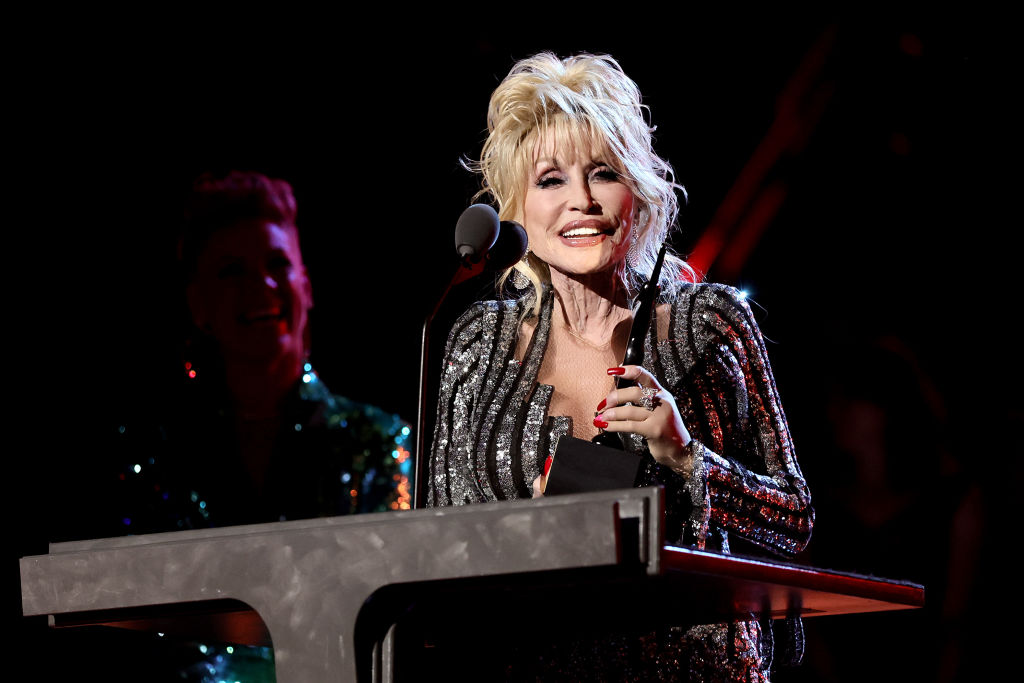 Dolly Parton Unveils New Album 'Rockstar': Country Icon Reunited The Beatles?