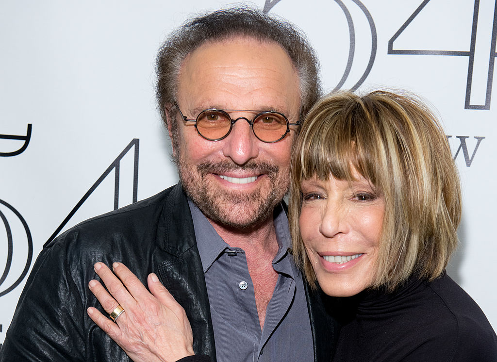 Cynthia Weil Dead: Dolly Parton's Top Songwriter Has Massive Net Worth ...