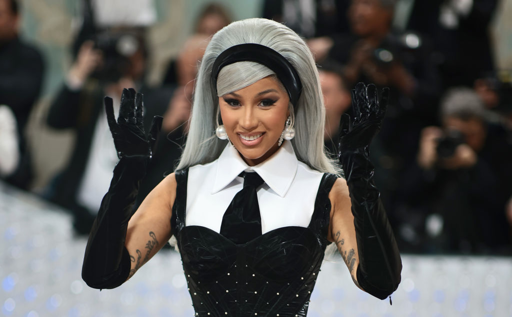 Cardi B Exposed: Did Singer's Mic Throw Incident Reveal She Was Lip Syncing?