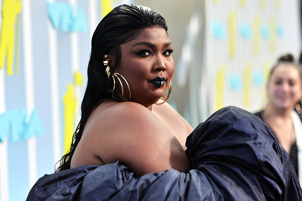 Lizzo 'Snubbed' By A-List Friends Including Harry Styles Amid Controversy: Source