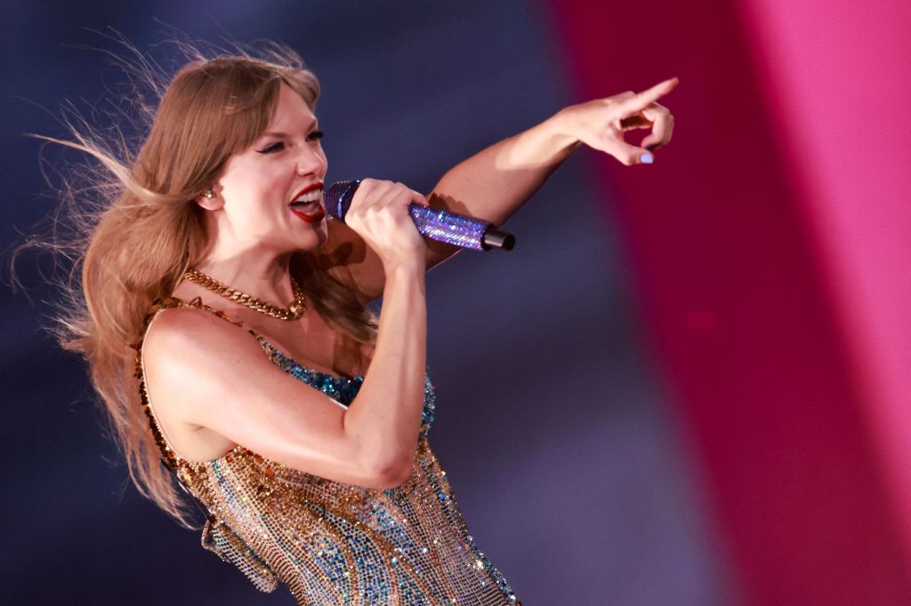 Taylor Swift '1989' Spiked In Streams After Announcement Tracks Re