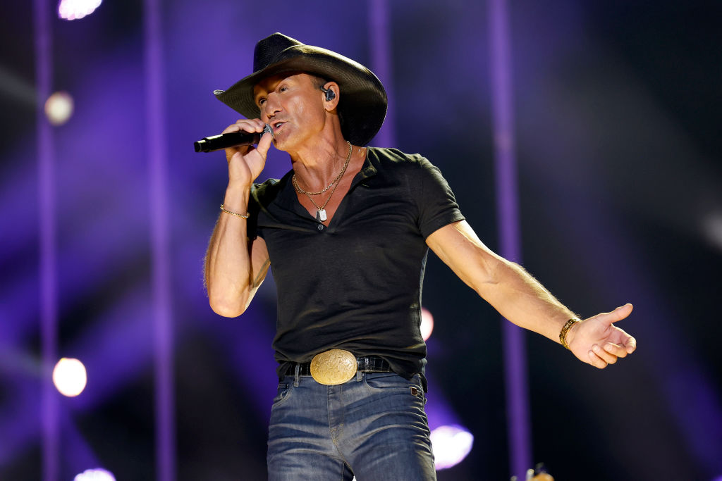 Tim McGraw Reacts to Taylor Swift's Decision To Name Debut Album After Him