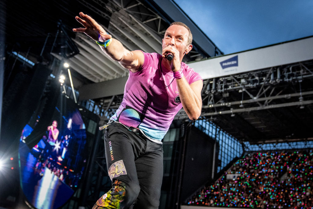 Coldplay Sued by Former Manager of 22 Years Over Contractual Conflicts [REPORT]