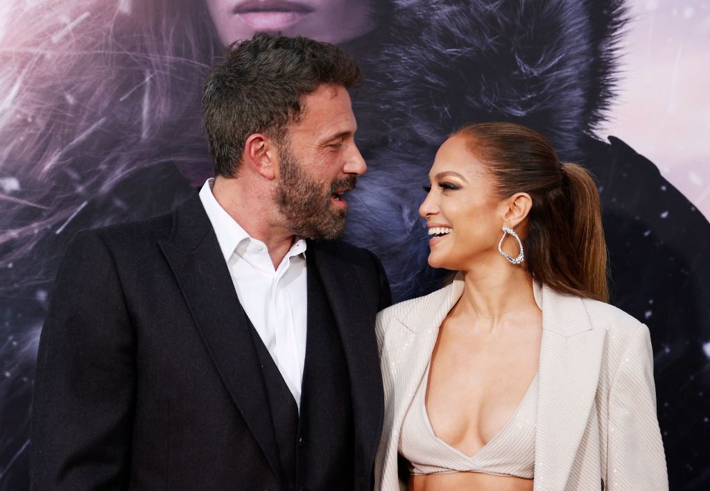 Jennifer Lopez, Ben Affleck's Marriage Still On Fire Despite Rumors After Actor's Outings With Jennifer Garner