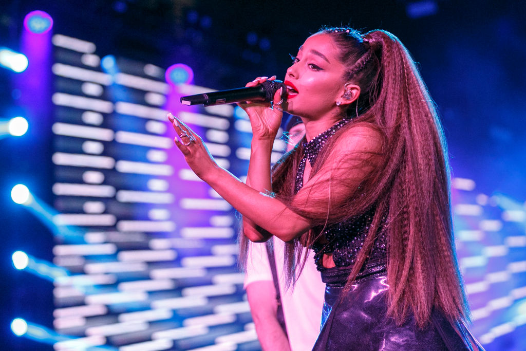 Ariana Grande Celebrates Santa Tell Me 9th Anniversary Amid Holiday