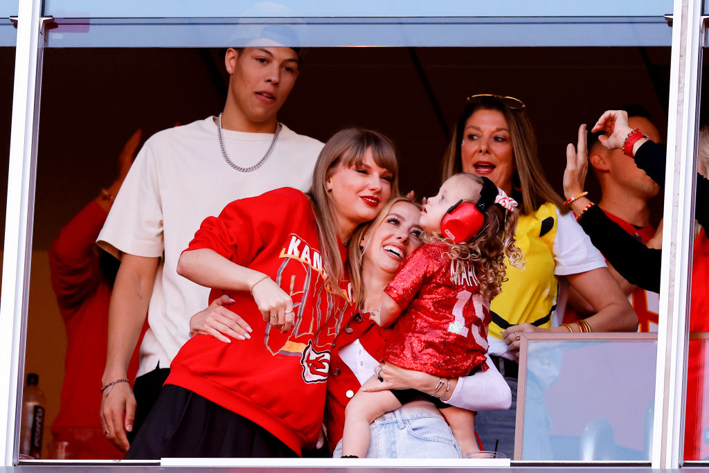 Taylor Swift Attends Another NFL Game to Watch Travis Kelce: Singer Entering Her WAG  Era?
