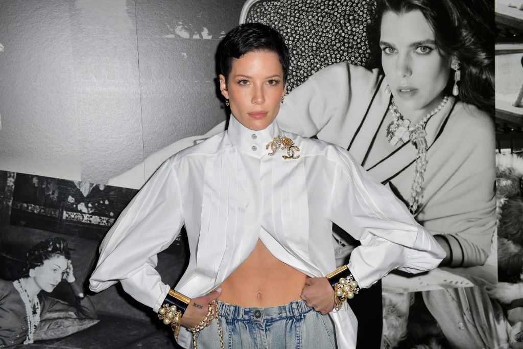 Halsey Explains Her Silence Amid Israel-Hamas Conflict, Palestine's Liberation: 'I Admit My Regret, Reaffirm Stance!'
