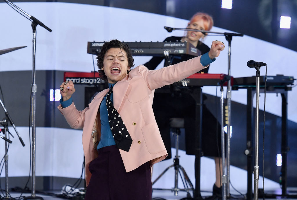 Harry Styles Joining 'The White Lotus' Season 3? Netizens Think He'll Just 'Ruin' The Show