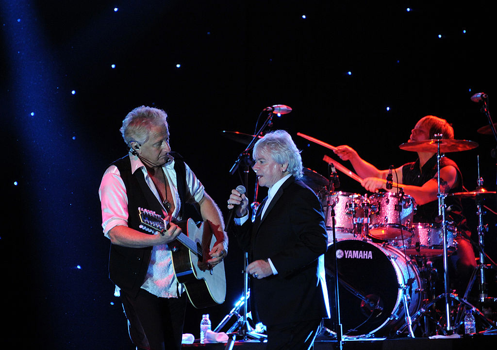 Russel Hitchcock (C) and Graham Russell (L) of Air Supply