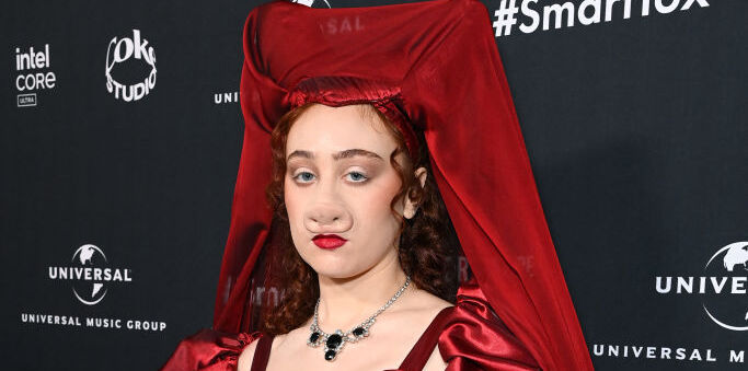 Chappell Roan Unrecognizable As She ‘Got Naked In Manhattan,’ Noah Cyrus, Fans Shocked By Singer’s ‘Bravery’