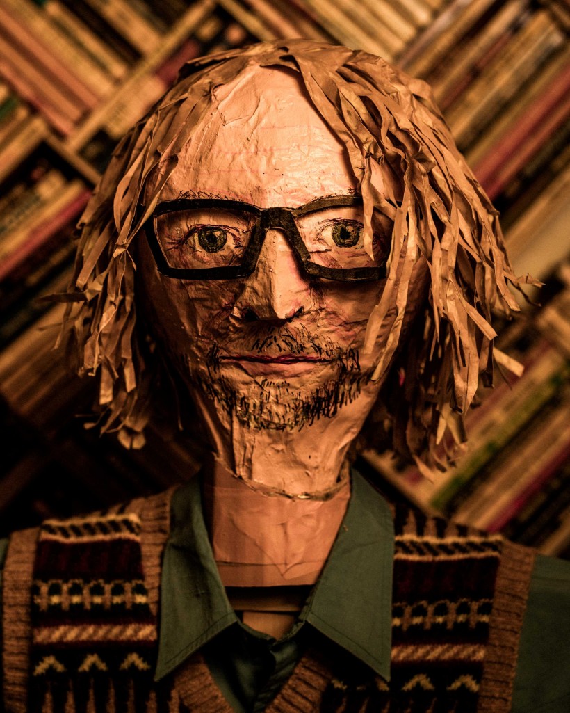 Chris Slusarenko in paper machete puppet form for Eyelids’ “Colossal Waste of Light” video.