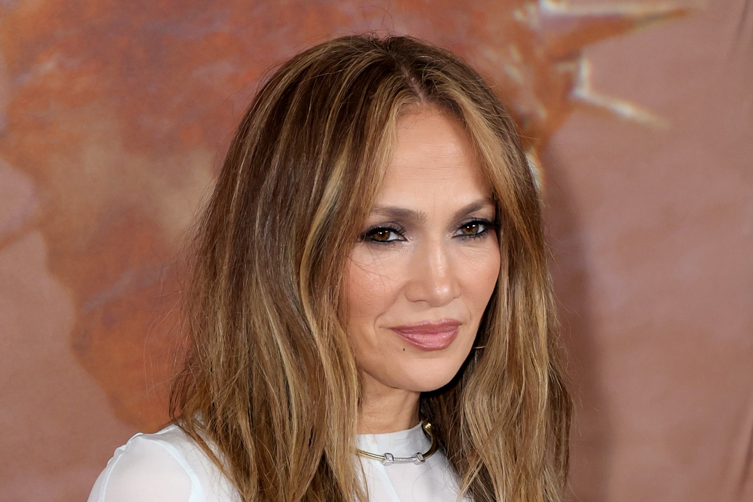 Can Jennifer Lopez’s faltering career and Ben Affleck’s marriage be saved by moving back home to Nashville?  – Report