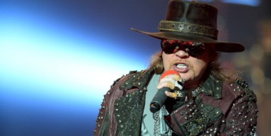 Axl Rose is alive and well