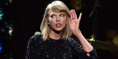 Taylor Swift performs at KIIS FM's Jingle Ball 2014 on Dec. 5, 2014