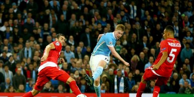 Kevin De Bruyne of Manchester City scores his team's second goal during the UEFA Champions League Group D match between Manchester City and Sevilla at Etihad Stadium on October 21, 2015 in Manchester, United Kingdom. 