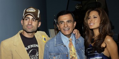 Casey Kasem and his children Mike and Kerri, in 2005. 