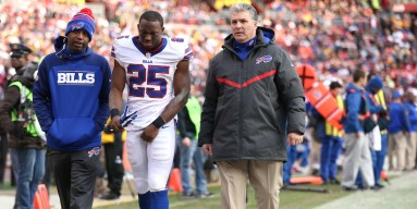 Running back LeSean McCoy #25 of the Buffalo Bills walks off of the field in the third quarter after being injured against the Washington Redskins at FedExField on December 20, 2015 in Landover, Maryland. The Washington Redskins won, 35-25. 