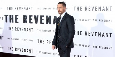 Actor Tom Hardy attends the premiere of 20th Century Fox and Regency Enterprises' 'The Revenant' at the TCL Chinese Theatre on December 16, 2015 in Hollywood, California.