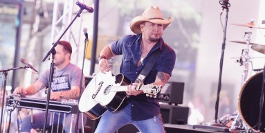 Jason Aldean performs on NBC's 'Today' at Rockefeller Plaza on July 31, 2015