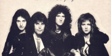 Queen - "Bohemian Rhapsody" (1975)