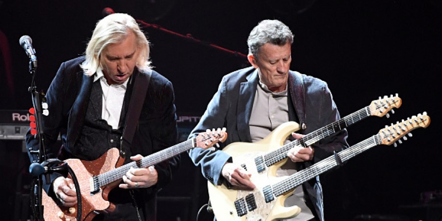 Eagles Guitarist and Singer Glenn Frey Dead at 67