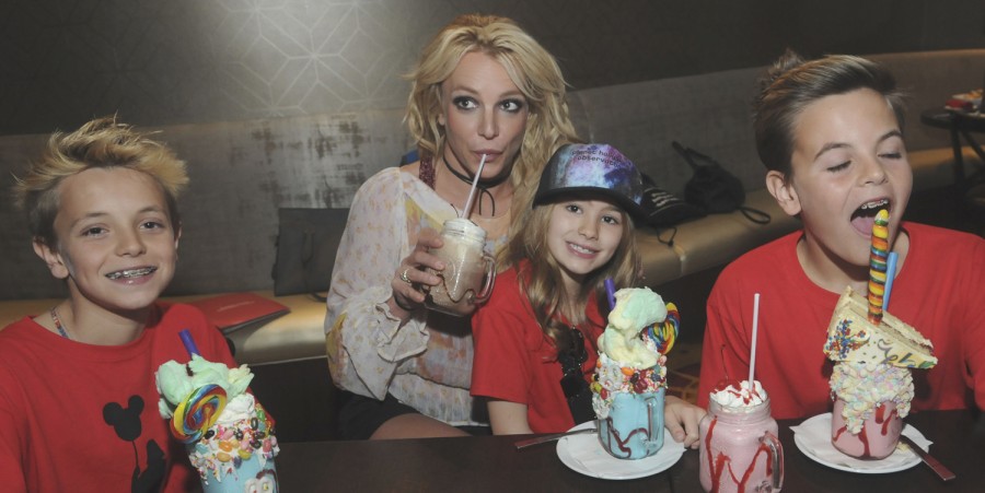 Britney Spears Wants Father Away From Her Life and Career
