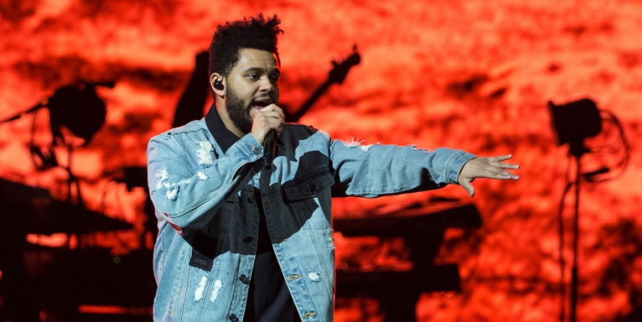 The Weeknd Returns to 'Scene of the Crime' after Canceling Show Due to Vocal Issues