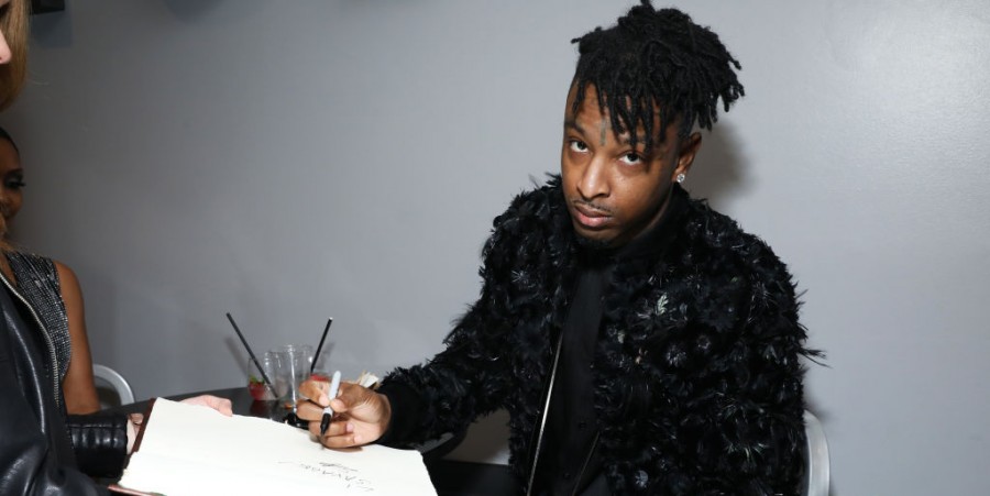 21 Savage, Nas End Beef With Surprise Collab Song 'One Mic, One Gun' 