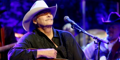 Alan Jackson Illness: Country Music Star Hopes To Continue Career Amid Dreaded Health Issue
