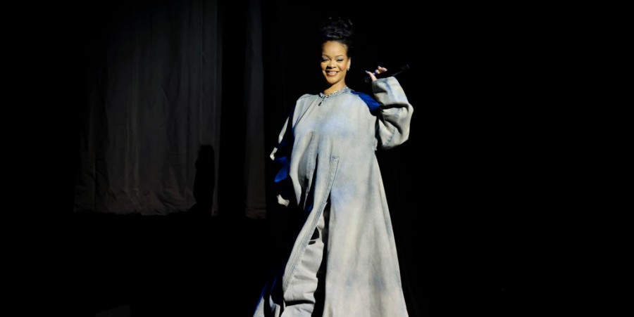 Rihanna Casually Wears Karl Lagerfeld: Does This Mean She’s Attending the Met Gala?