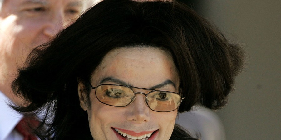 Michael Jackson Underwent Major Reconstructive Surgery After a Concert Accident [DETAILS]