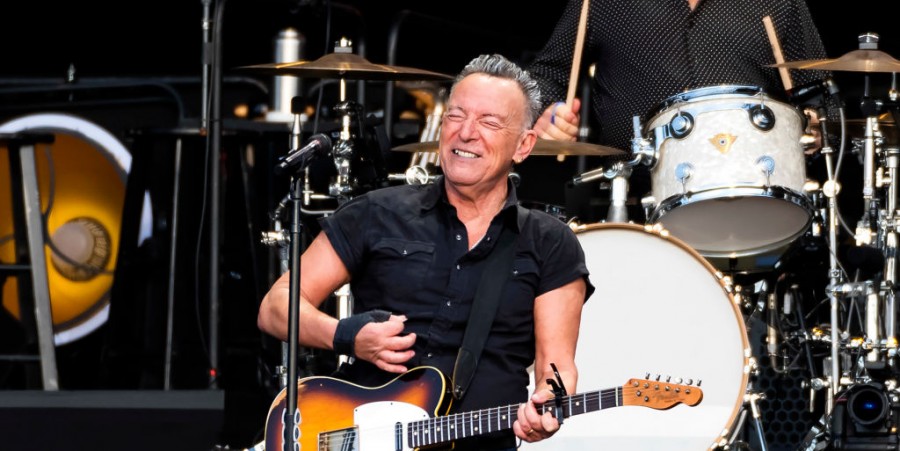 Bruce Springsteen Health Problems: All Issues He Suffered From Before Canceling Shows