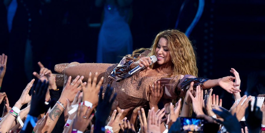 Shakira at the 2023 MTV Video Music Awards